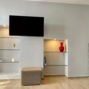  Appartement Centralissimo In Piazza Bresca