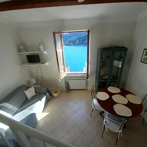 Vittoria 19 Apartment